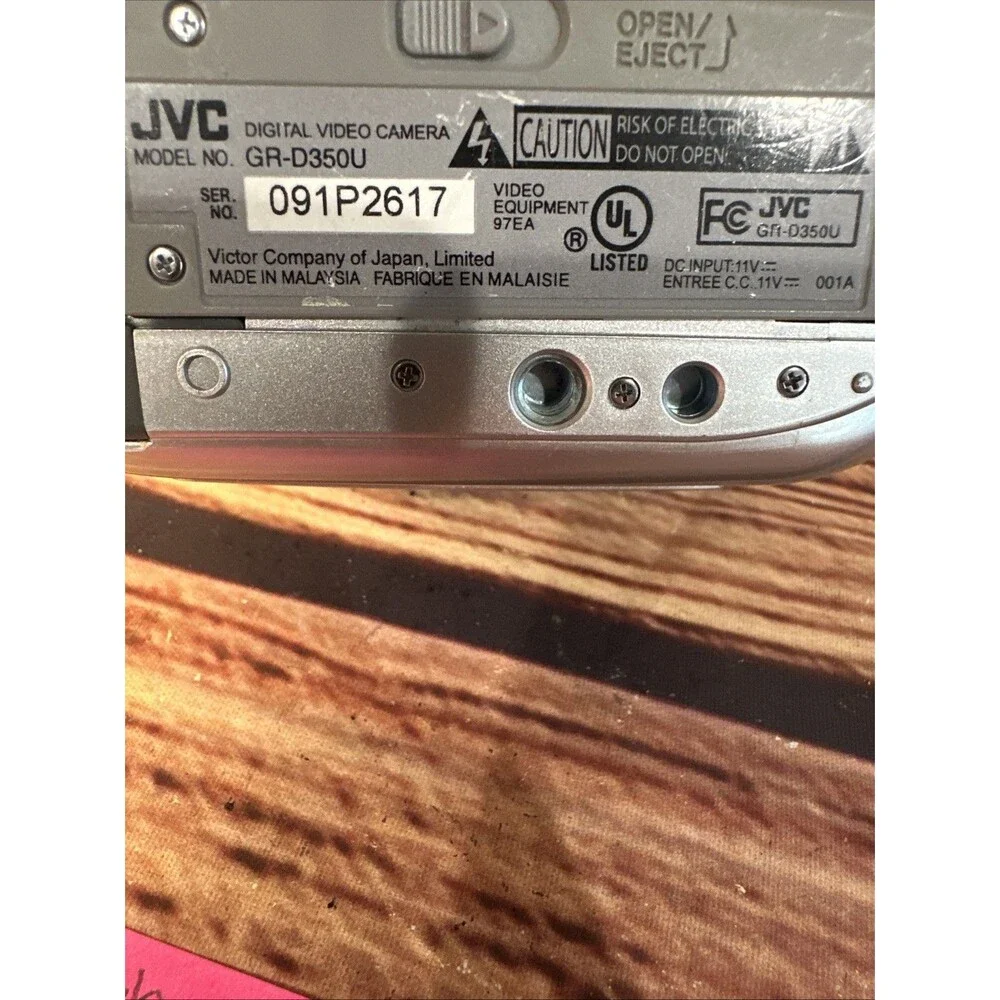 JVC DIGITAL VIDEO CAMERA GR-D350U - ERROR P/R